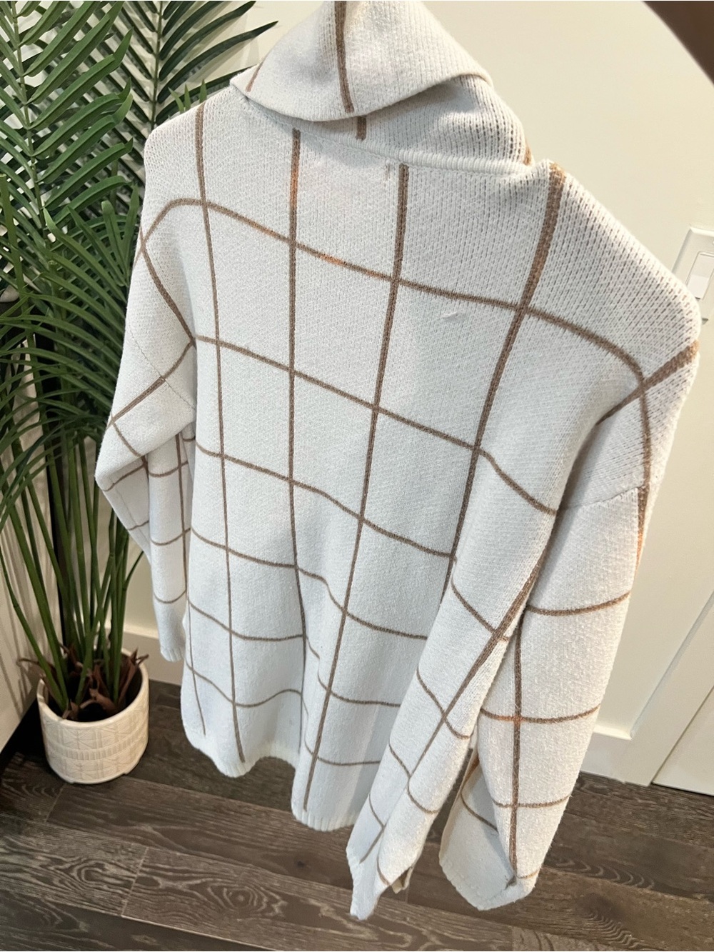 Cream Windowpane Cowl Neck Sweater - Picture 4 of 4